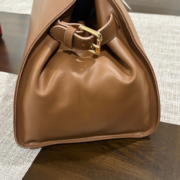 Anna Paola  Tan Italian Leather Handbag - Picture 6 of 6